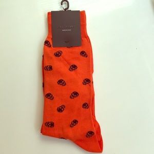 Jared lang mens orange skull socks